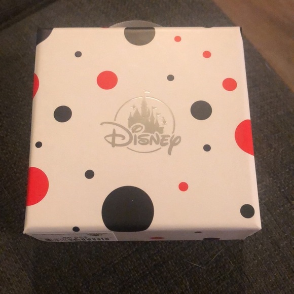 Disney Parks Mickey Mouse Rhinestone Minnie Mouse Stud Earrings - Picture 2 of 4